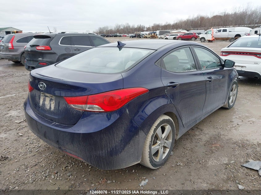 5NPDH4AEXDH387712 2013 HYUNDAI ELANTRA photo no. 4