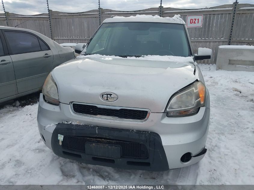 2010 Kia Soul VIN: KNDJT2A2XA7040912 Lot: 12468087