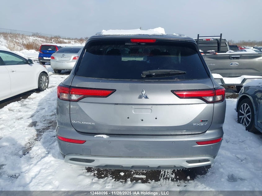 JA4T5UA94PZ613516 2023 MITSUBISHI OUTLANDER photo no. 16