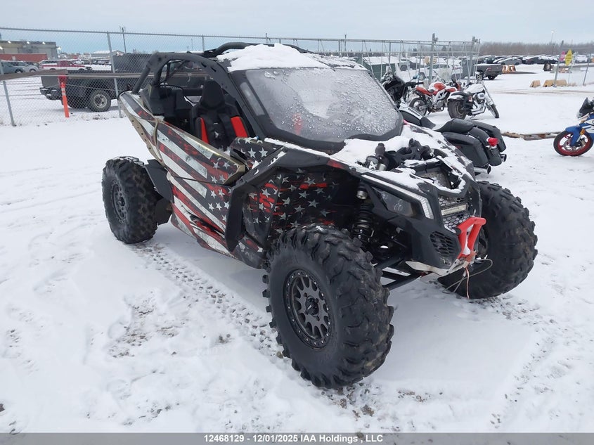 3JBVRAV45NE000171 2022 Can-Am Maverick X3 X Mr 64 Turbo Rr auction photo 1