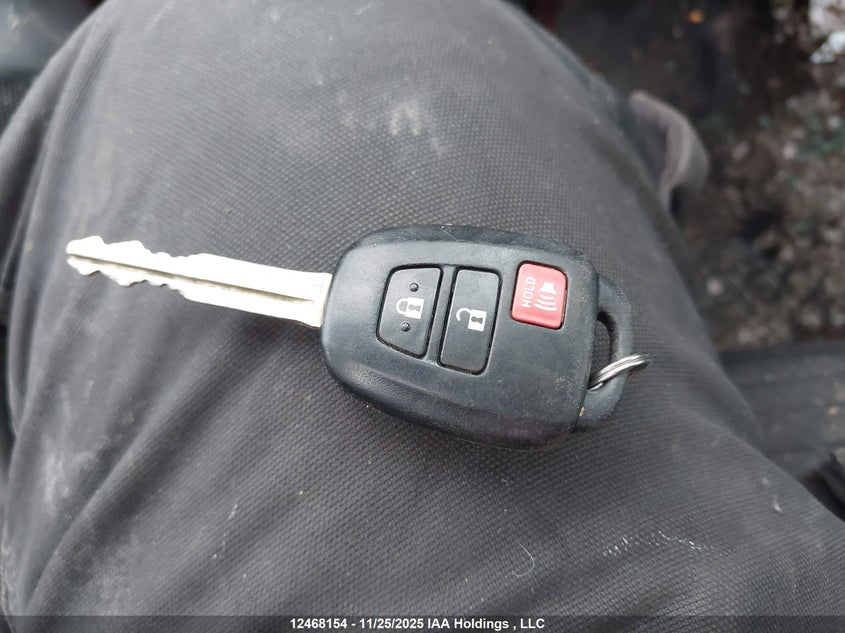 2015 Toyota Yaris VIN: VNKKTUD3XFA046053 Lot: 12468154