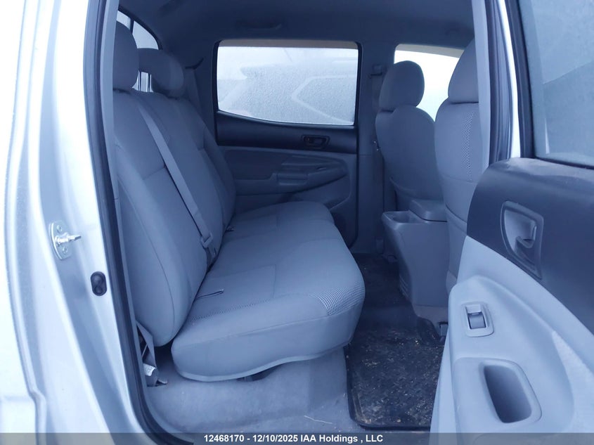 5TELU42N68Z552325 2008 TOYOTA TACOMA photo no. 8