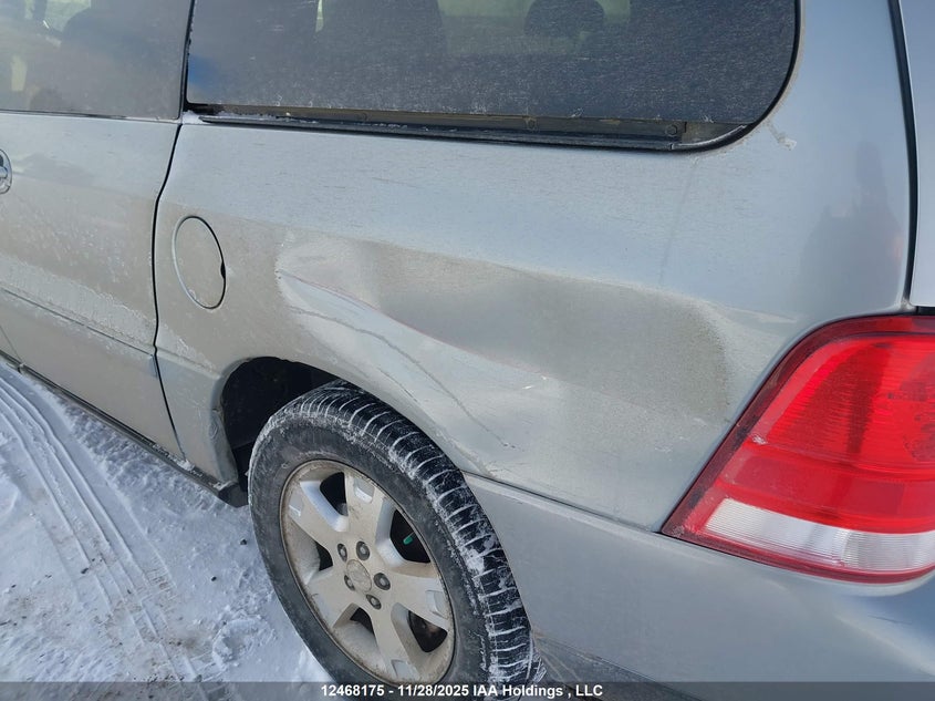 2FMZA57277BA11770 2007 FORD FREESTAR photo no. 6