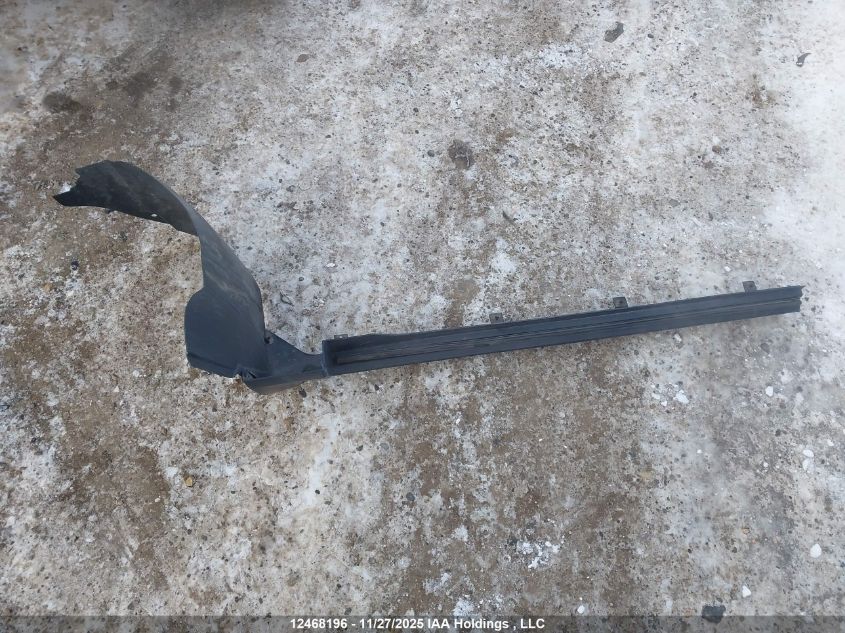 2005 Chrysler Pacifica Touring VIN: 2C4GM68485R667425 Lot: 12468196