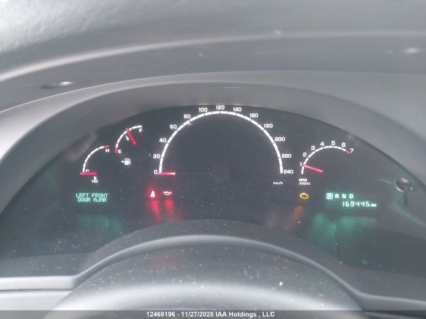 2005 Chrysler Pacifica Touring VIN: 2C4GM68485R667425 Lot: 12468196