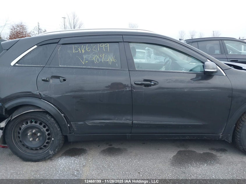 KNDCC3LC3K5289246 2019 KIA NIRO photo no. 14
