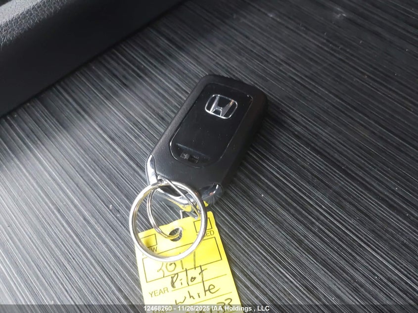 2017 Honda Pilot Lx VIN: 5FNYF6H29HB502416 Lot: 12468260