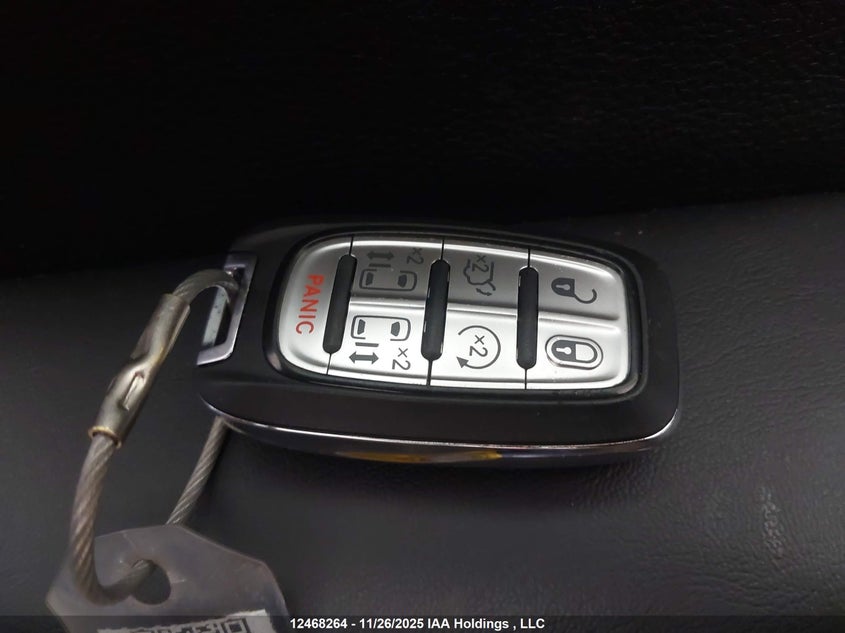 2025 Chrysler Pacifica Limited VIN: 2C4RC1GG2SR566712 Lot: 12468264