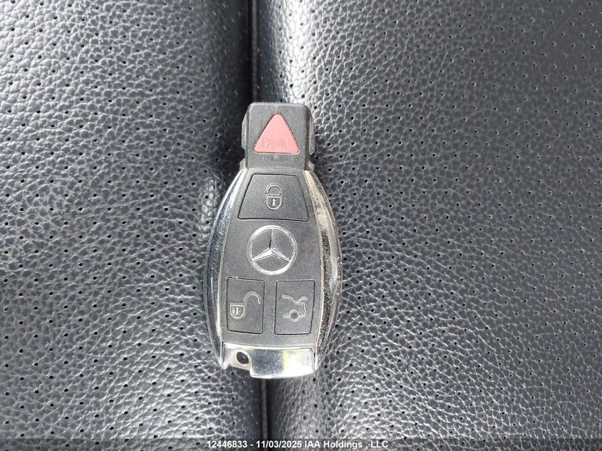 2017 Mercedes-Benz C 300 4Matic VIN: 55SWF4KB3HU186126 Lot: 12446833X