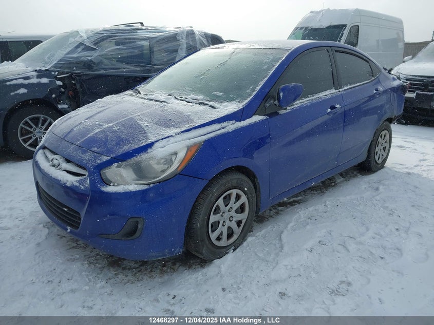 KMHCT4AE7DU430396 2013 HYUNDAI ACCENT photo no. 2