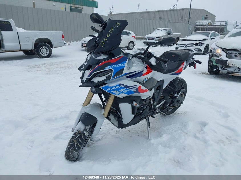 WB10E4308P6H30881 2023 BMW S 1000 photo no. 2
