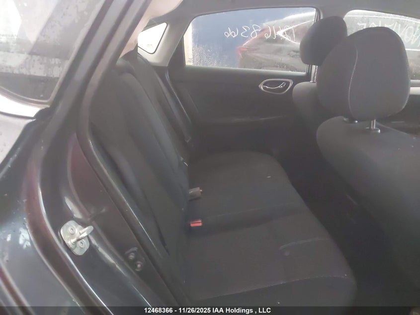 2015 Nissan Sentra S/Sv/Sr/Sl VIN: 3N1AB7AP9FL648082 Lot: 12468366