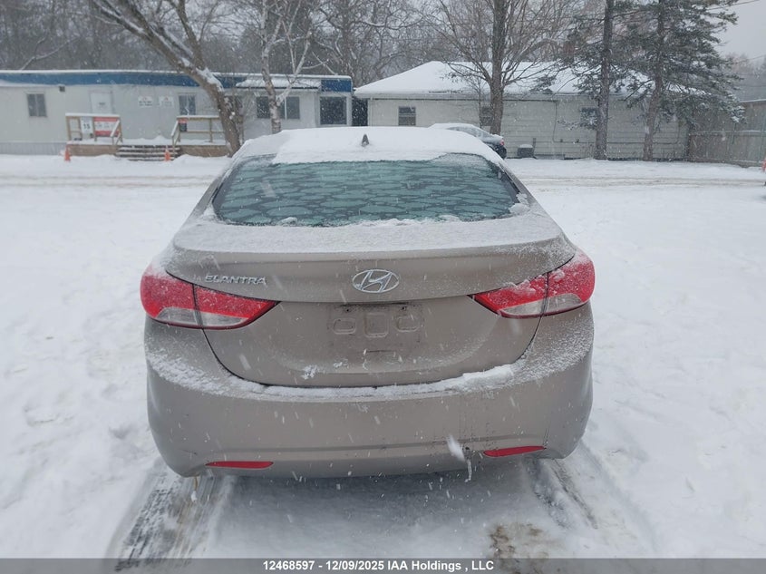 5NPDH4AE7DH445677 2013 HYUNDAI ELANTRA photo no. 16