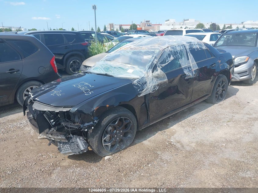 2022 Chrysler 300, Repossession, IAAI, VIN 2C3CCAGG6NH154684 — photo 2