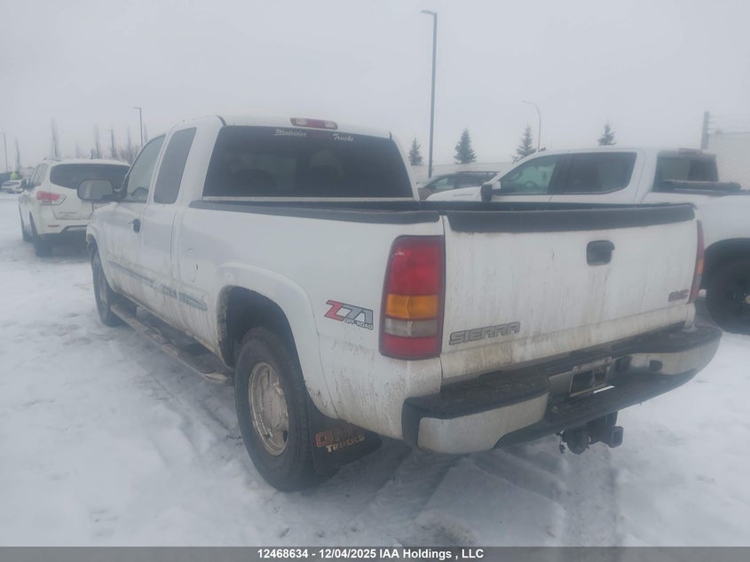1GTEK19T82E283580 2002 GMC SIERRA photo no. 3