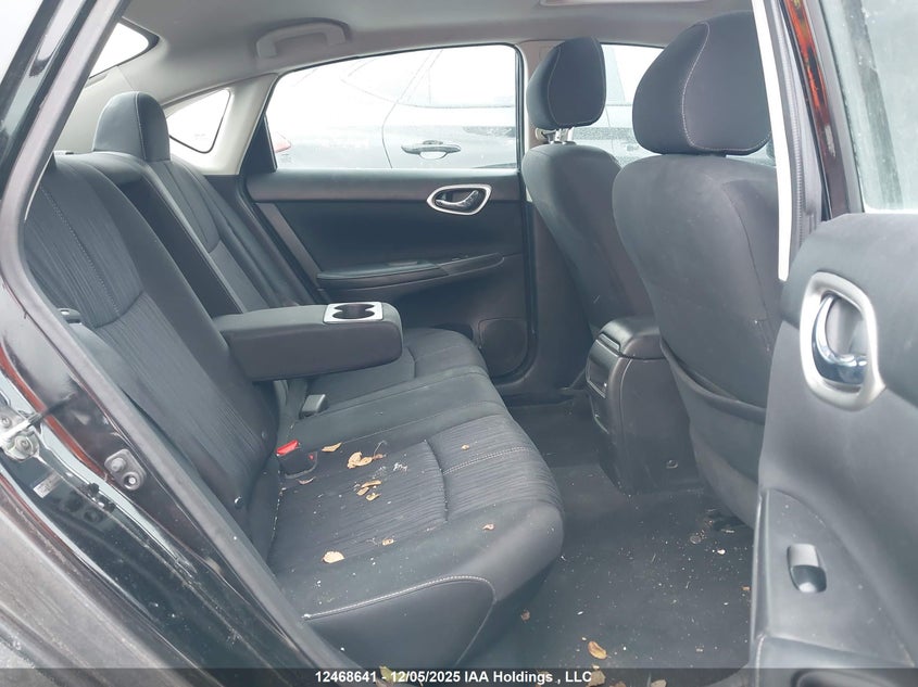 3N1AB7AP7JY208180 2018 NISSAN SENTRA photo no. 8