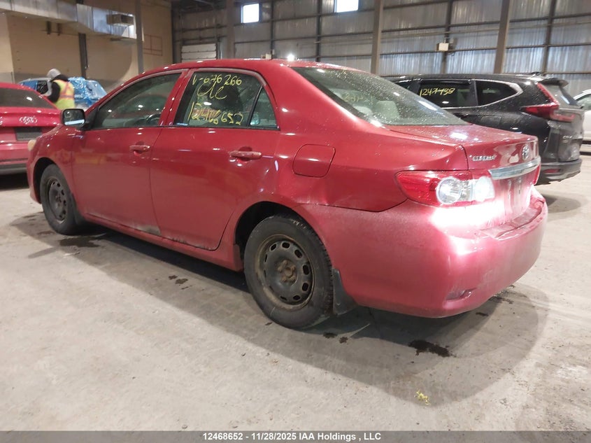 2T1BU4EE5BC676266 2011 TOYOTA COROLLA photo no. 3
