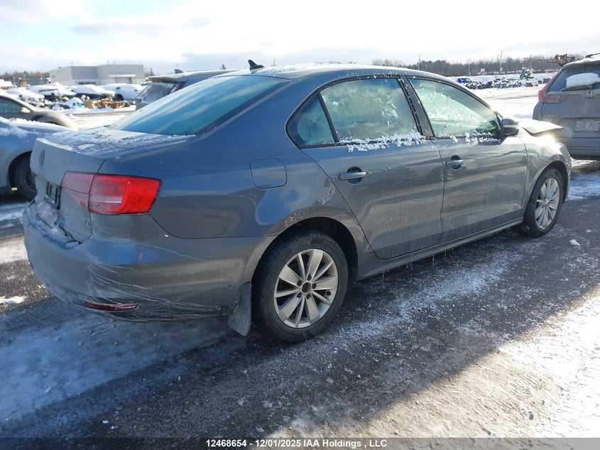 3VWDA7AJ5FM271265 2015 VOLKSWAGEN JETTA photo no. 4
