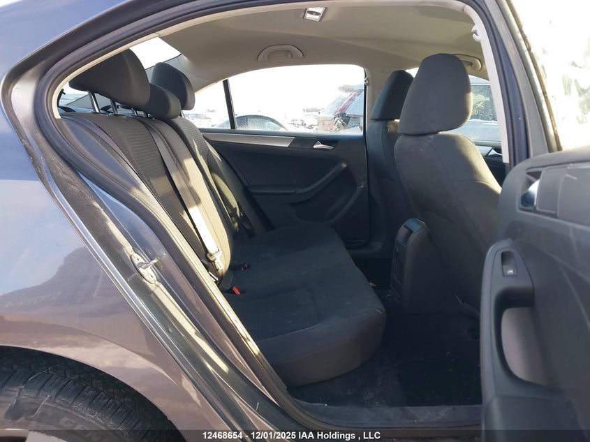 3VWDA7AJ5FM271265 2015 VOLKSWAGEN JETTA photo no. 8