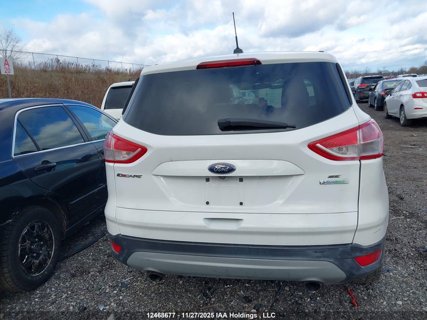1FMCU0GXXEUB67188 2014 FORD ESCAPE photo no. 16