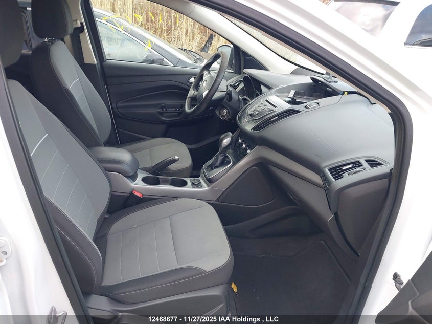 1FMCU0GXXEUB67188 2014 FORD ESCAPE photo no. 5