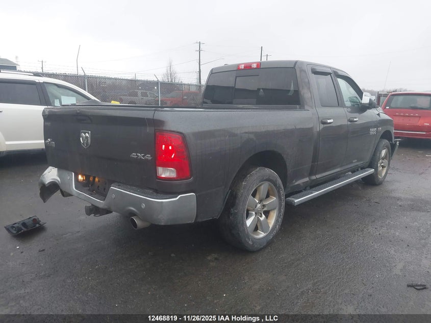 1C6RR7GT0HS678387 2017 RAM 1500 photo no. 4