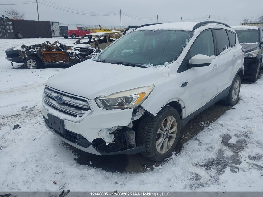 1FMCU9GD0HUE41562 2017 FORD ESCAPE photo no. 6