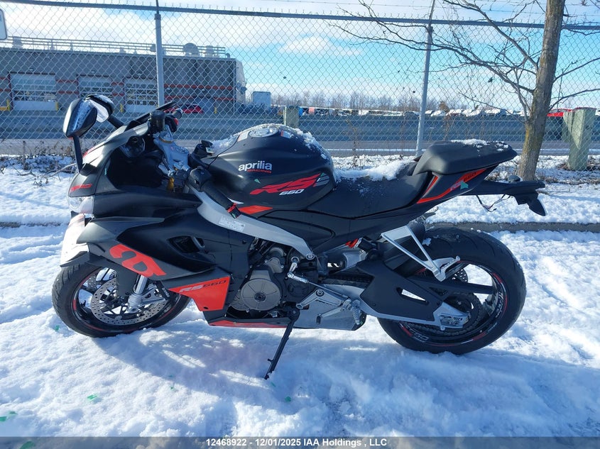 ZD4KSUG03RS002783 2024 APRILIA RS photo no. 15