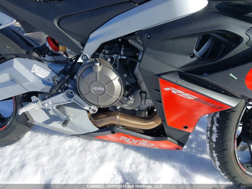 ZD4KSUG03RS002783 2024 APRILIA RS photo no. 8