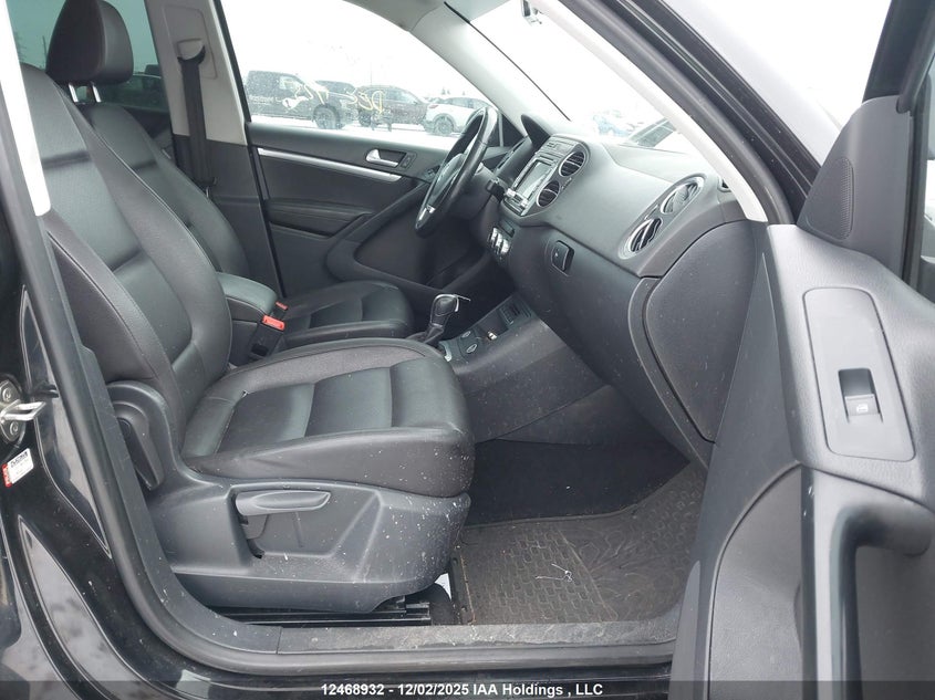 WVGJV7AX9FW563852 2015 VOLKSWAGEN TIGUAN photo no. 5