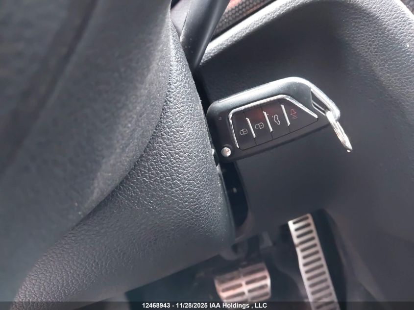 2015 Volkswagen Passat VIN: 1VWBV7A33FC025040 Lot: 12468943