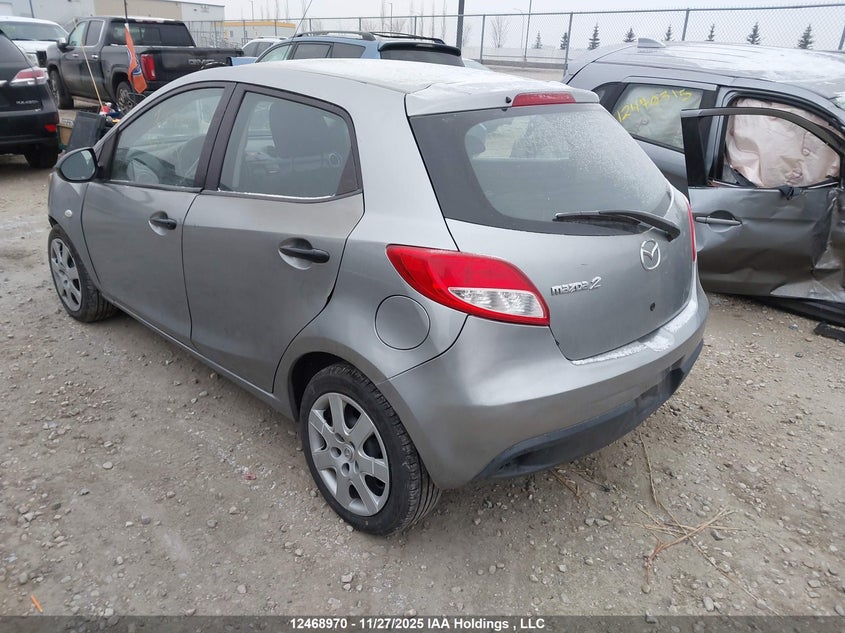 JM1DE1KY1D0167016 2013 MAZDA 2 photo no. 3