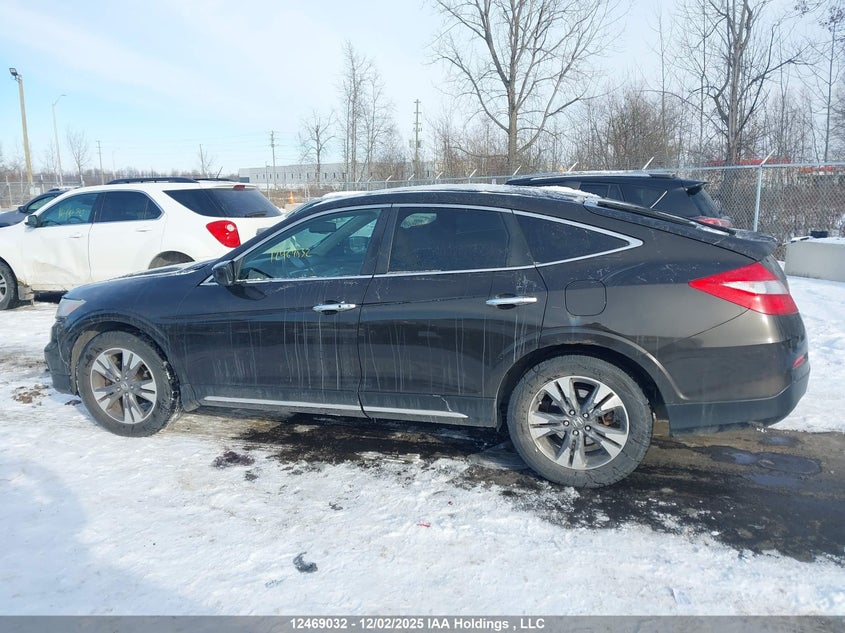 5J6TF2H5XDL800357 2013 HONDA CROSSTOUR photo no. 14