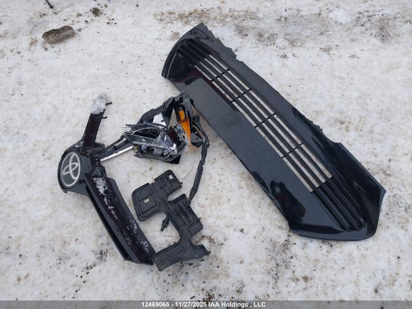 2017 Toyota Corolla Le VIN: 2T1BURHE4HC911113 Lot: 12469065