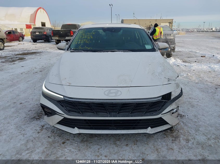 2025 Hyundai Elantra Sel Sport VIN: KMHLM4DG5SU025483 Lot: 12469128