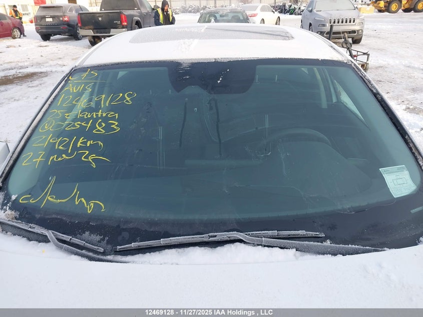 2025 Hyundai Elantra Sel Sport VIN: KMHLM4DG5SU025483 Lot: 12469128