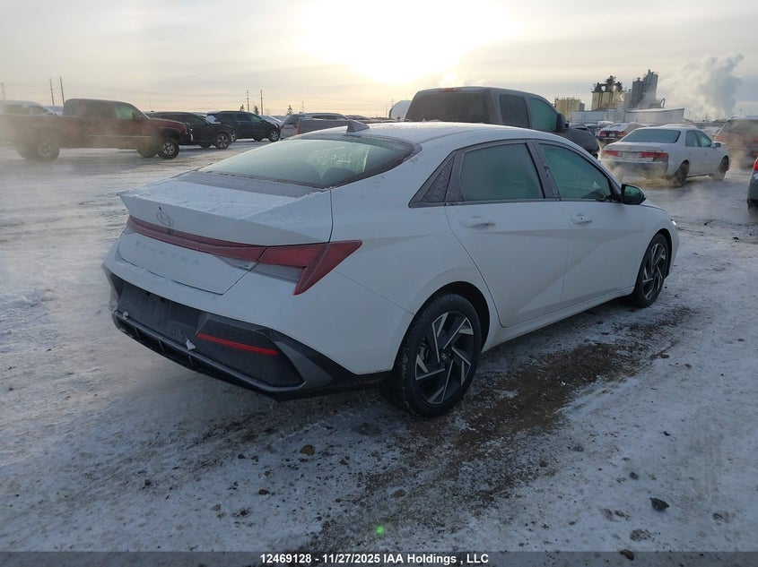 KMHLM4DG5SU025483 2025 HYUNDAI ELANTRA photo no. 4