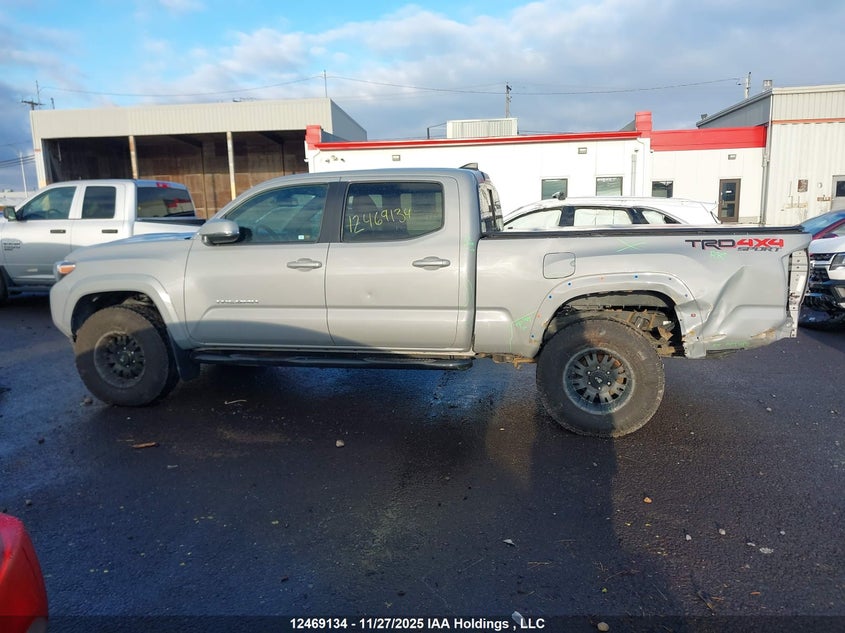 2018 Toyota Tacoma Sr5 VIN: 5TFDZ5BN6JX038435 Lot: 12469134