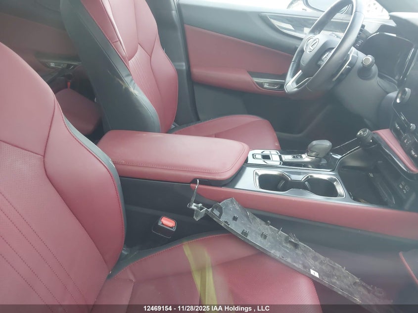 2T2GKCEZ6RC022147 2024 LEXUS NX photo no. 5