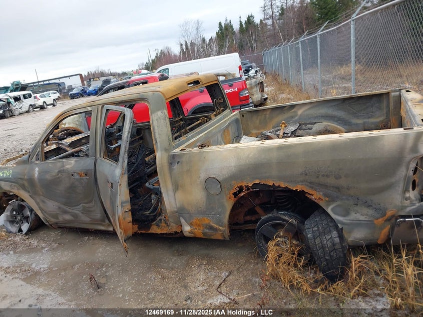 1C6RR7FG1DS613692 2013 RAM 1500 photo no. 13