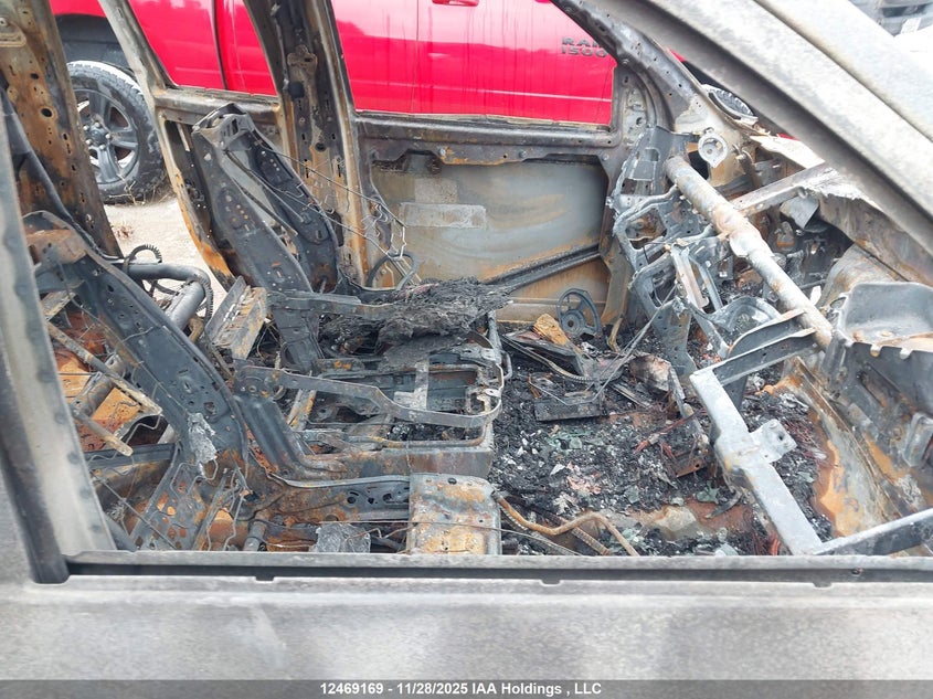 1C6RR7FG1DS613692 2013 RAM 1500 photo no. 5