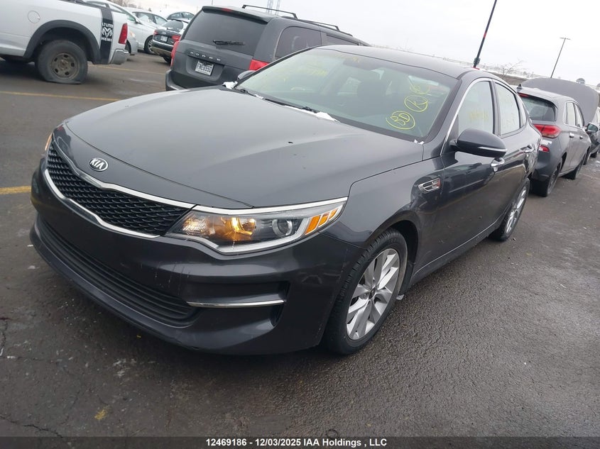 5XXGT4L36HG164172 2017 KIA OPTIMA photo no. 2