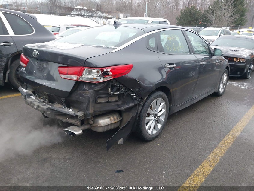 5XXGT4L36HG164172 2017 KIA OPTIMA photo no. 4