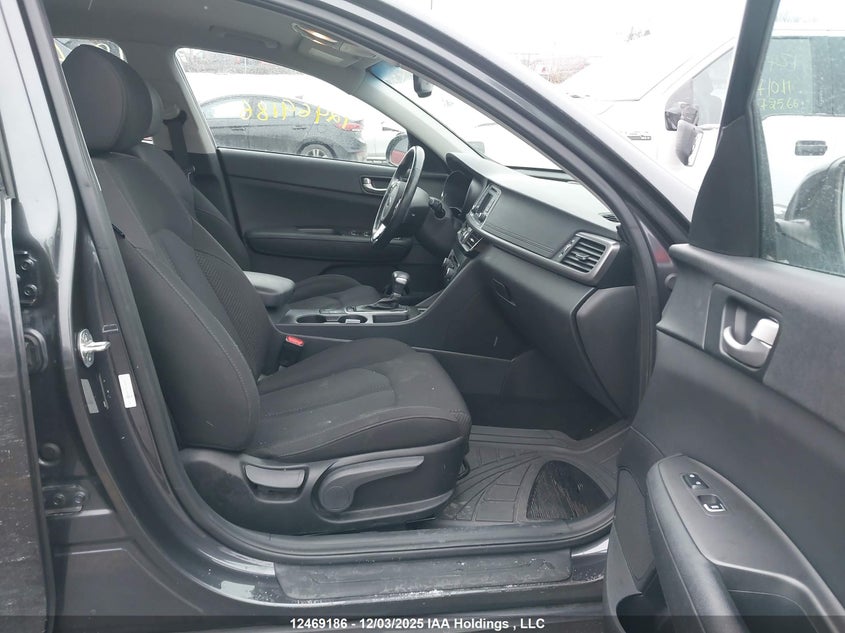 5XXGT4L36HG164172 2017 KIA OPTIMA photo no. 5