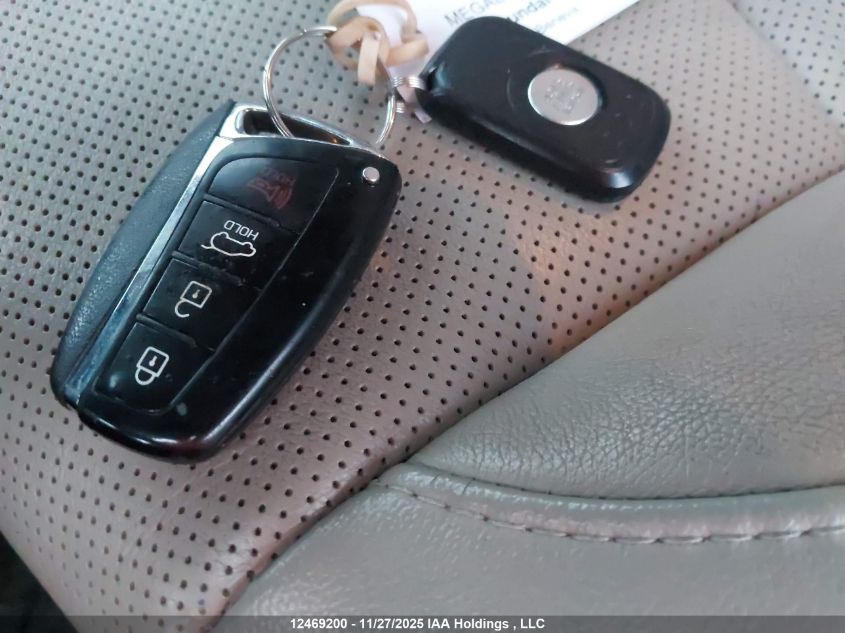 2017 Hyundai Santa Fe Sport 2.0T Ultimate VIN: 5XYZUDLA3HG442526 Lot: 12469200