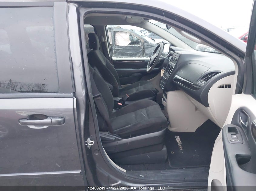 2C4RDGBG6GR326156 2016 DODGE CARAVAN photo no. 5