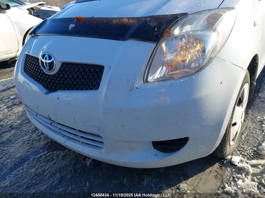 2007 Toyota Yaris Le/Rs VIN: JTDKT923975128858 Lot: 12458434X