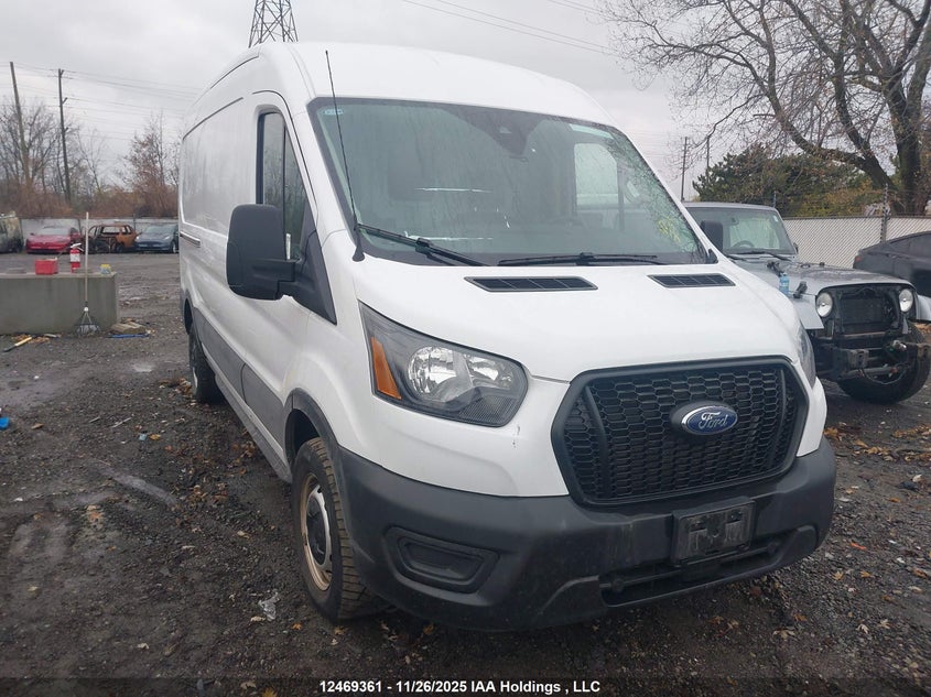 1FTBR1C80PKB33927 2023 FORD TRANSIT photo no. 17