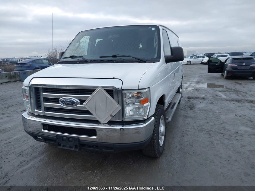 1FTNE2EW2CDA65459 2012 FORD ECONOLINE photo no. 2