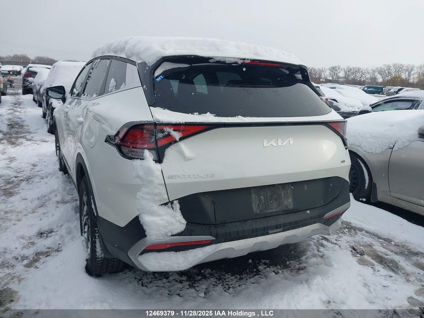 KNDPUCDF8R7305656 2024 KIA SPORTAGE photo no. 3